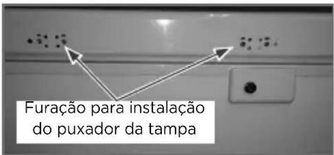 Furação para instalação do puxador da tampa