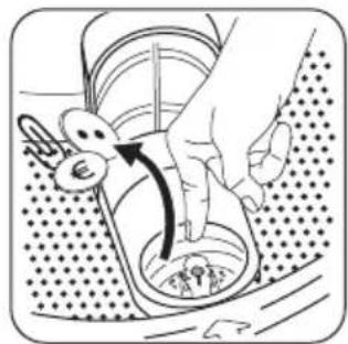 ZANUSSI ZWH 7100 P - Curățarea filtrului de evacuare - 3