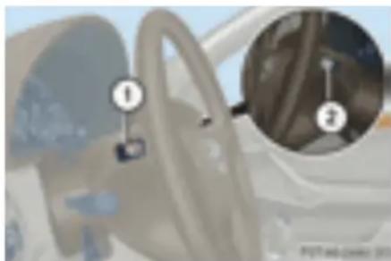 Mercedes-Benz C 200 CGI (2003) - Butoanele de schimbare a vitezelor situate pe volan - 1