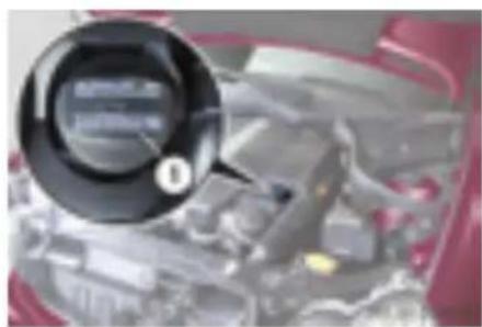 Mercedes-Benz C 200 CGI (2003) - Compartimentul motor - 1