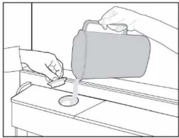 Defy G10721 NE - Filling the fountain water tank - 1