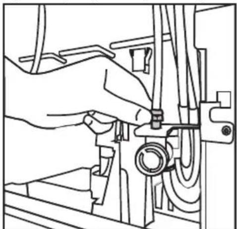 BEKO LNE415E30 - A vízvezeték csatlakoztatása a termékhez - 3