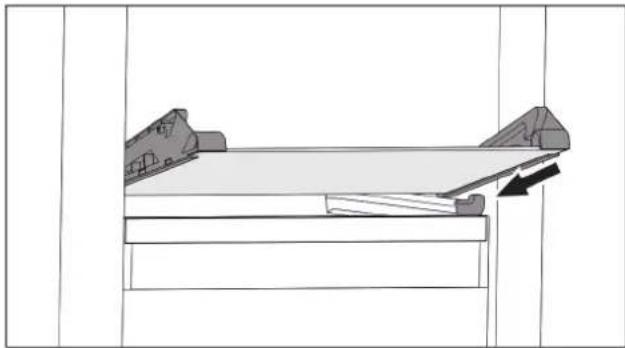 LIEBHERR IXRF 5176 - Introducerea / extragerea plăcii de sticlă sub/de sub sertar - 2