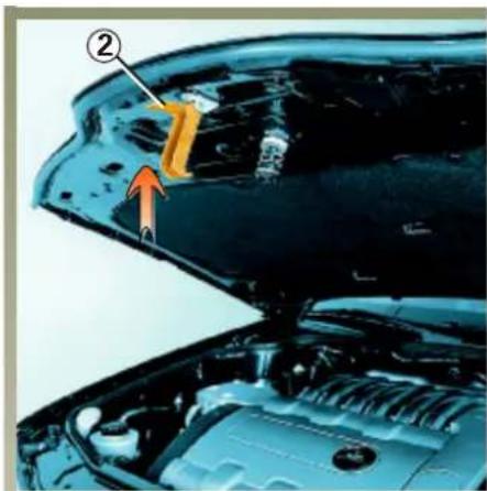RENAULT Laguna (2003) - Inštalácia deliacej siet'ky za zadné sedadlá - 2