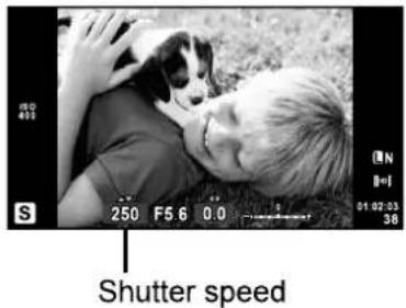 OLYMPUS E-PM2 - Choosing shutter speed (S shutter-priority mode) - 1