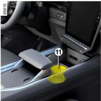 RENAULT Espace (2023) - ODLAGALNA MESTA POTNIŠKEGA PROSTORA, OPREMA - 1