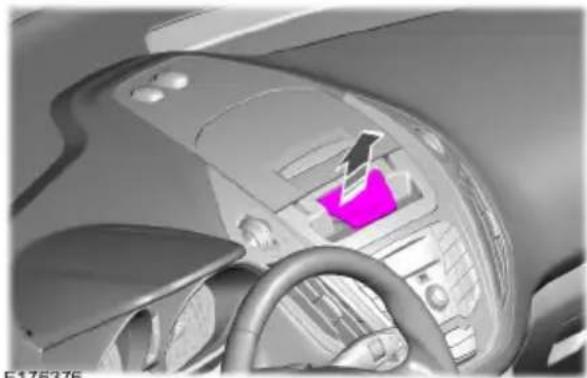 FORD Tourneo Courier (2014) - WARNING! - 2