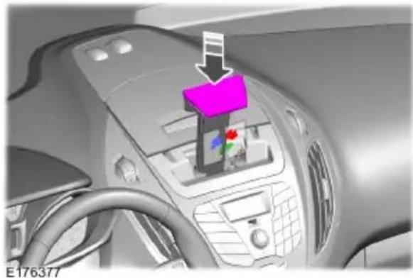 FORD Tourneo Courier (2014) - WARNING! - 3