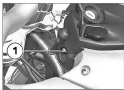 BMW F 800 GS - Byte av nummerskyltslampa - 10
