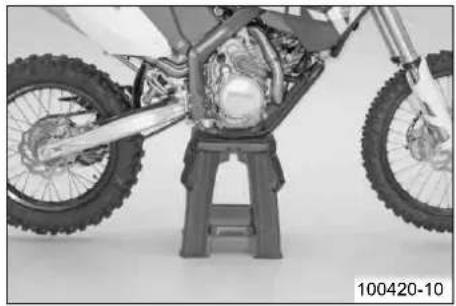 Husaberg FE 450 USA (2009) - Palla upp motorcykeln - 1