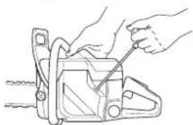JONSERED CS 2165 - Byte av brusten returfjäder - 3