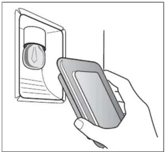 Husqvarna-Electrolux QSG6238 - Byte av lampa på ugnssidan/rengöring av täckglaset - 2