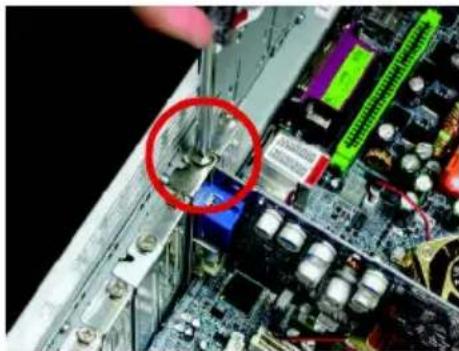 GIGABYTE GV-R96X128DU - 硬體安裝 - 5