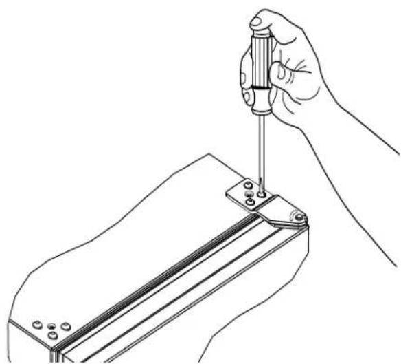 U-Line CLR1215OD - Remove top hinge and door: - 1