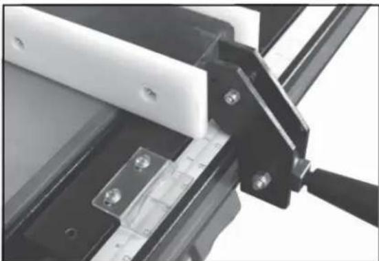 RIKON 10-110 - Installing the Fence Scale - 4