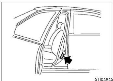 INFINITI Q60 Coupe (2010) - EMISSIONCONTROLINFORMATION LABEL - 1
