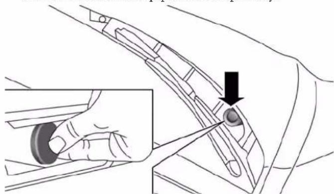 ALFA ROMEO 4C Coupe (2015) - MAINTAINING YOUR VEHICLE257 - 2