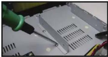 Digitus DN-16110 - Hard disk installation - 2