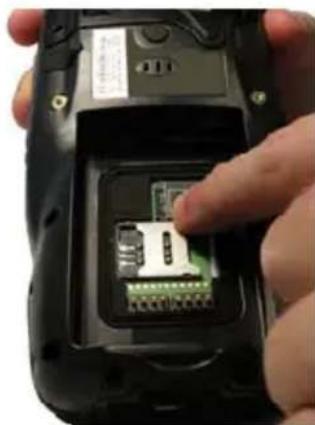 DATALOGIC 94A151130 - INSERTING A MICRO SD CARD - 6