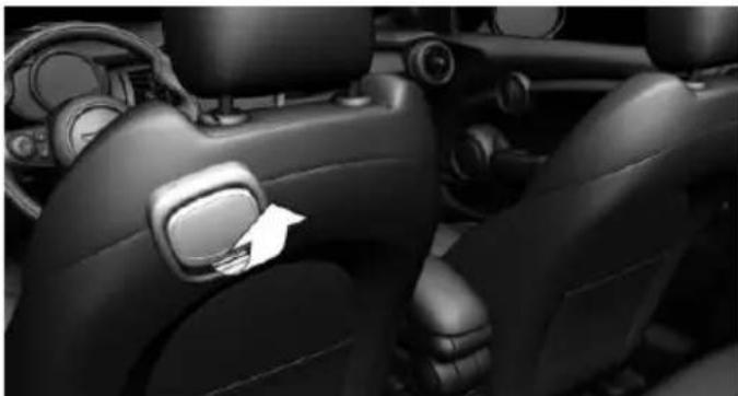 MINI Hardtop 2 Door (2017) - Fold down seat back - 1
