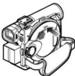 HITACHI DZ-MV350EUK - REMOVING DISC - 5