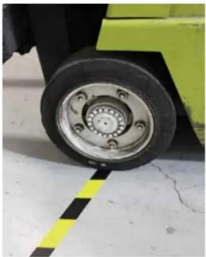 Panduit PCT-1087-B - Heavy-duty composite tape outperforms standard floor marking tapes. - 1