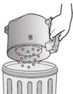 SAMSUNG SC8451 - EMPTYING THE DUST BIN - 4