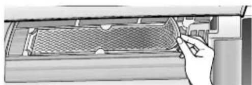 DAIKIN FTX71K2V1B - Pfl ege und Reinigung - 3