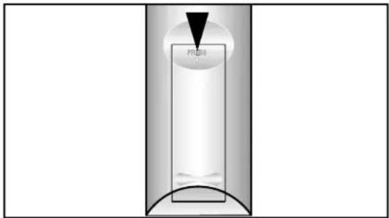 SAMSUNG MAX-B450 - Insertion des piles dans la télécommande - 1