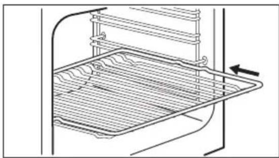 ZANUSSI ZCV55321WA - INSERIMENTO DEGLI ACCESSORI - 1