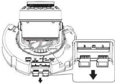 Hanwha XNO-9082R - Retrait d'une carte micro SD - 1