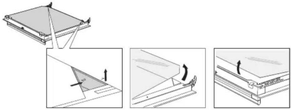 Atag CS6585M1C - Removing the oven door glass - 1