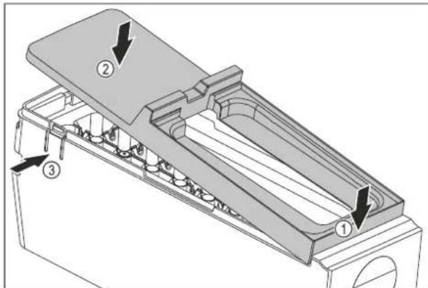 LIEBHERR CNc 5713 pure - Nettoyer l'EasyTwist-Ice - 1