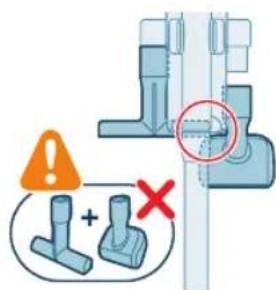 PHILIPS 7000 Series Aqua XC7163 - De accessoires op de wandhouder opbergen - 2
