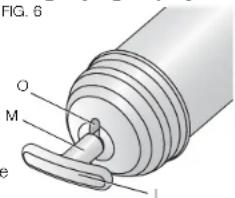 DEWALT DCGG570 - Installing a Grease Cartridge (Fig. 2, 6) - 1