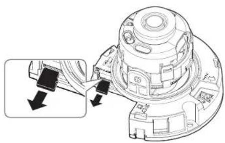 Hanwha Vision QNV-6032R1 - Retrait d'une carte mémoire micro SD - 1