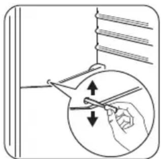 ZANUSSI ZRG716SW - Defrosting of the refrigerator - 1