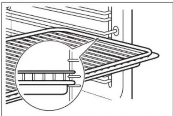 AEG BGB211011M - Inserting the accessories - 3