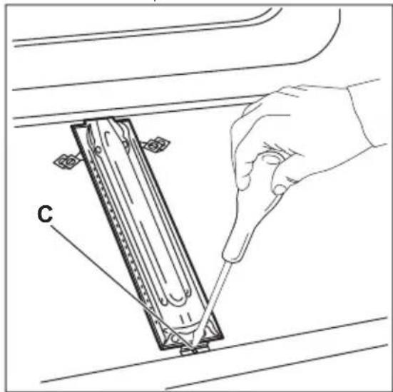 AEG BGB211011M - Remplacement de l'injecteur du four - 2