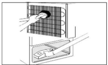 ELECTROLUX ARES3500X - Pourremplacerlefiltreaeau,procedezcomme suit: - 1