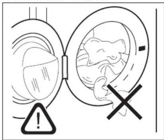 AEG L7FEC84S - Chargement du linge - 1