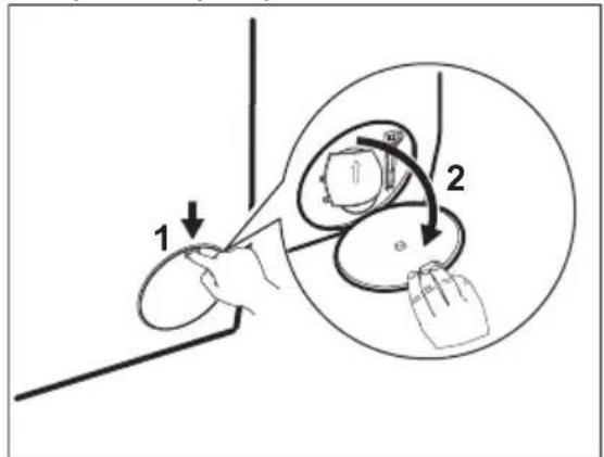 AEG L86FSR86R4O - Ga te werk zoals beschreven in de volgende diagrammen om het pompfilter te reinigen: - 1
