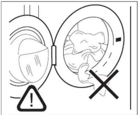 ELECTROLUX WASLMO500 - Loading the laundry - 1