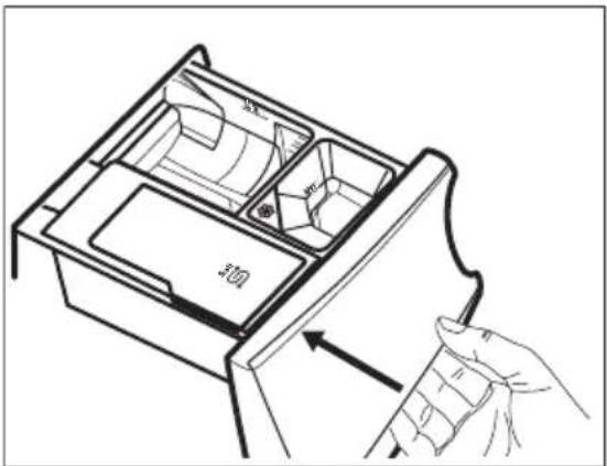 ELECTROLUX WASLMO500 - Cleaning the detergent dispenser and the salt compartment - 8