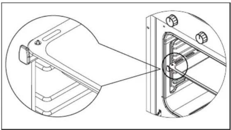 Orima OR-446-W - Colocar Adequadamente O Tabuleiro Ou O Grelhador De Arame Na Calha Telescópica - 1