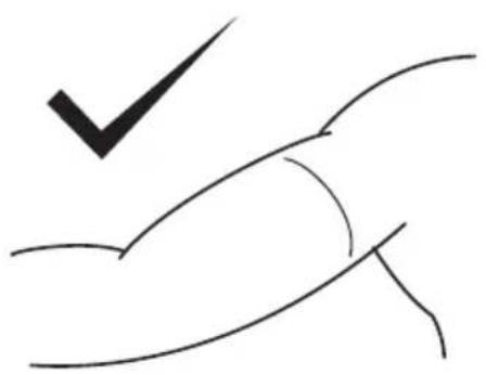 OMRON HBP-1320 - Enrouler le brassard autour du bras nu ou couvert de vêtements fins. - 1