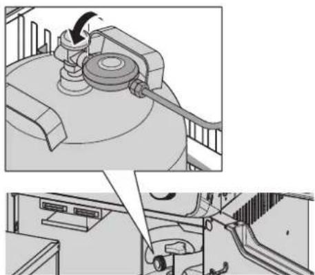 Roesle EPICFLAME PRO 4 - Installing the pressure regulator - 1