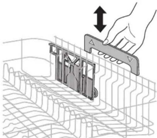 Atag VA6111RT - Pour régler en hauteur le panier supérieur, procédez comme suit : - 1