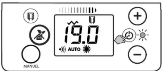 DIMPLEX FPE 100E - Mettre l'appareil de chauffage en marche/ à l'arrêt - 1