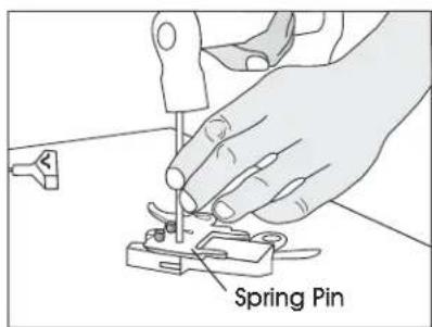 Uline H-1028 - REEMPLACEMENT DE LA PLAQUE DE POUSSÉE - 4